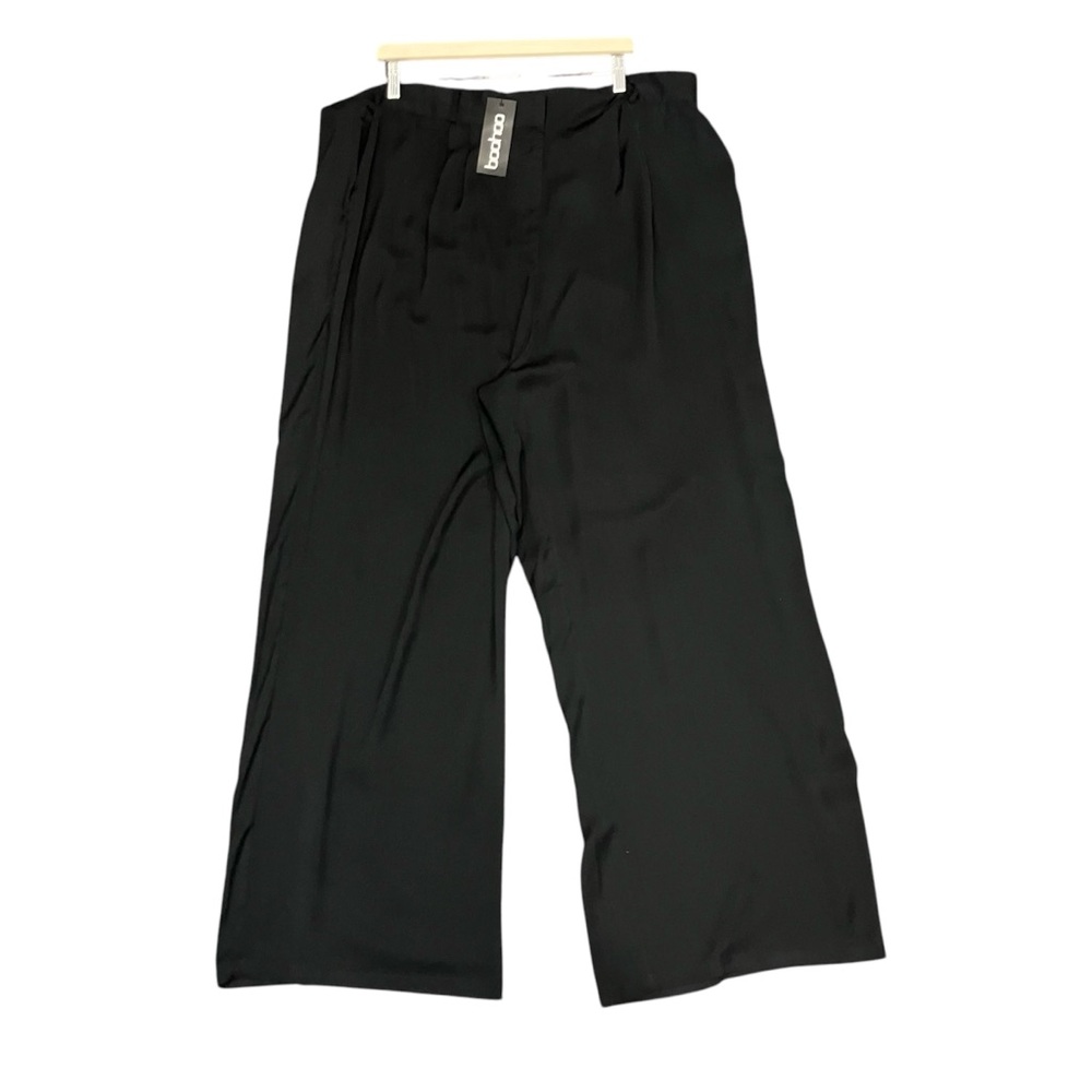 NWT Boohoo Wide Leg Trouser
